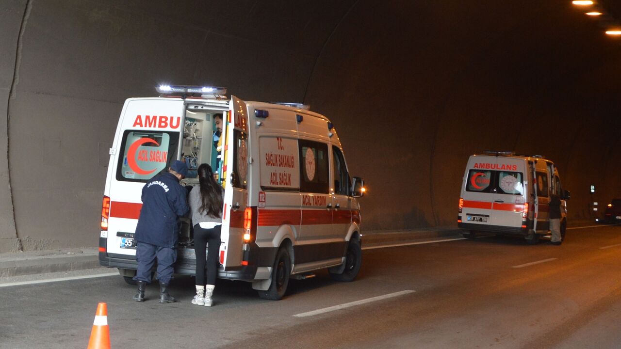 Samsun 19 Mayıs Tünelinde Kaza (2)