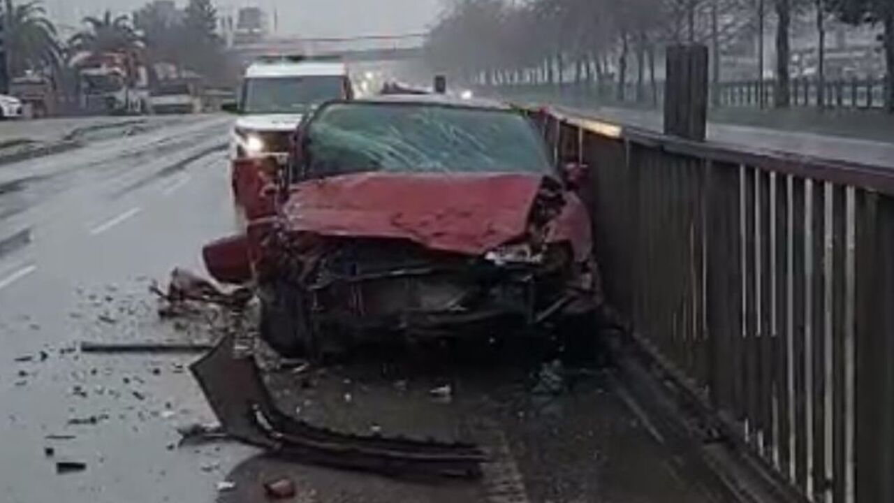 Samsun Tır Kazası Otomobil Çarp (3)