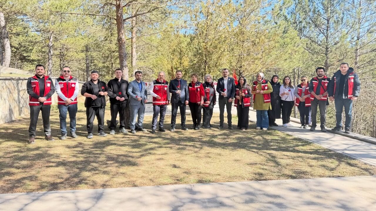 Şehitlik Ziyareti Kastamonu Aile Sosyal (3)