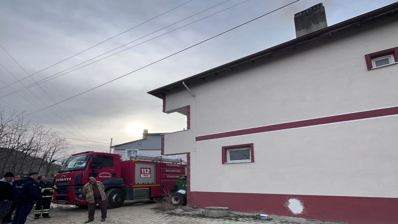 Taşköprü Baca Yangını (4)