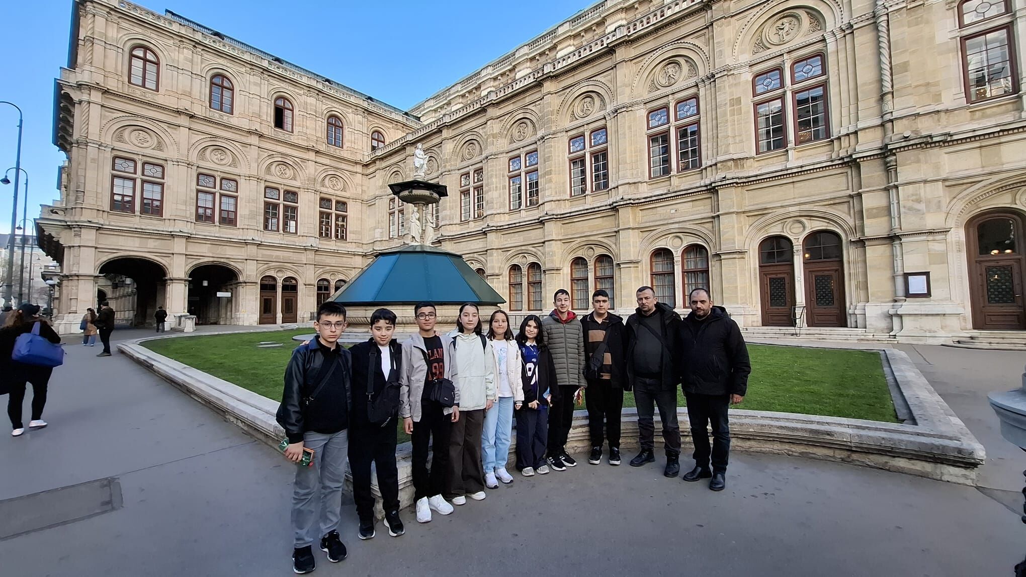 Taşköprü Bahri Alp Viyana (8)