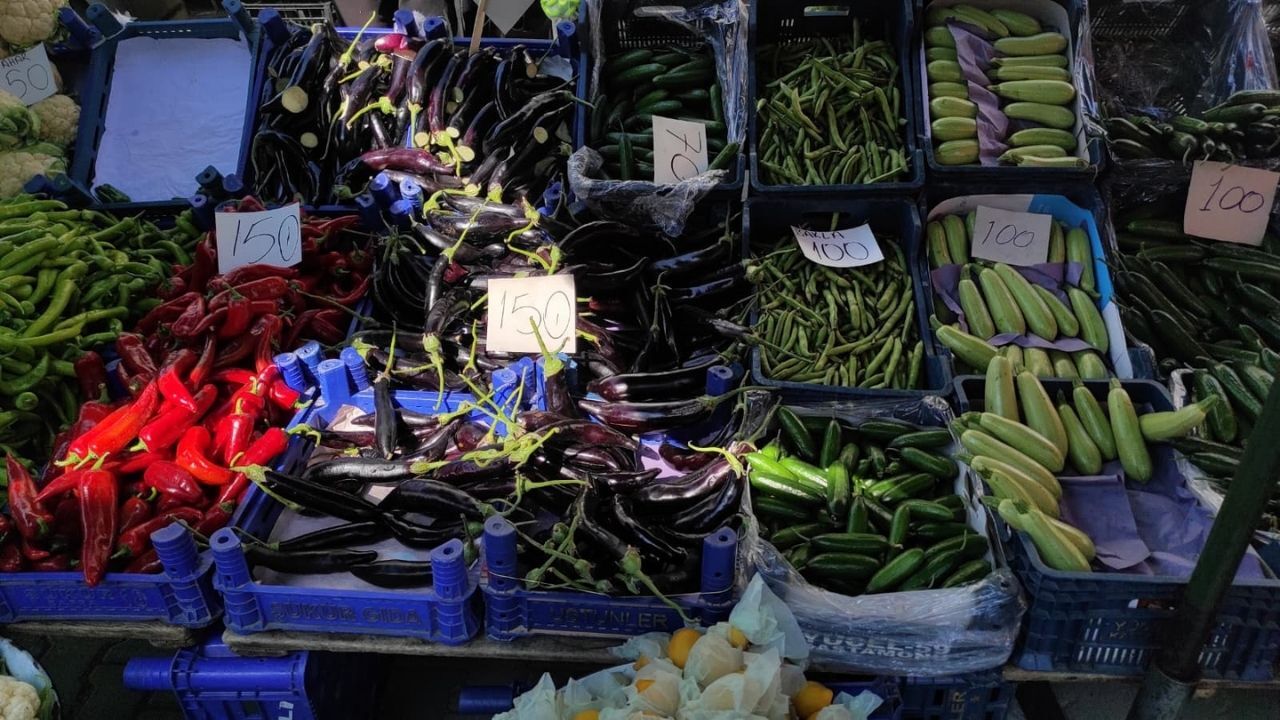 Taşköprü’de Bayram Telaşı Pazara Yansıdı Güncel Fiyatlar (4)