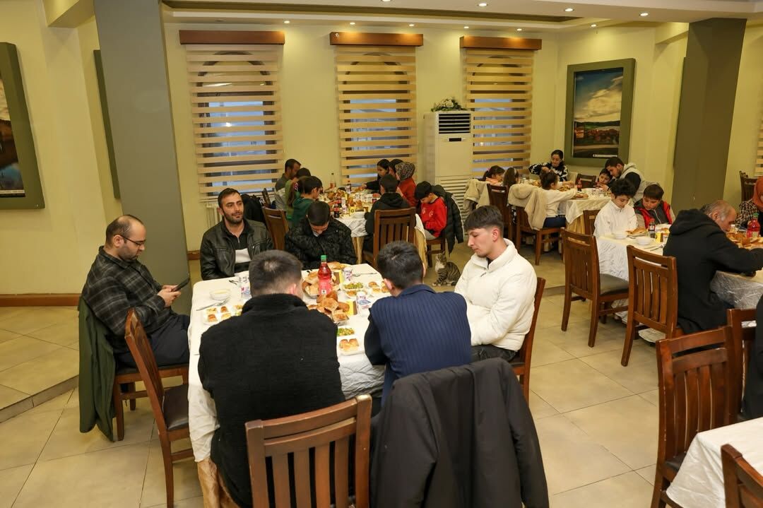 Taşköprü'de Çocuklar Ve Aileleriyle Iftarda Buluştular 18