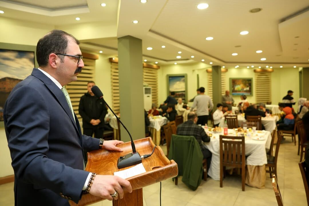 Taşköprü'de Çocuklar Ve Aileleriyle Iftarda Buluştular 888888888888888888888888888888