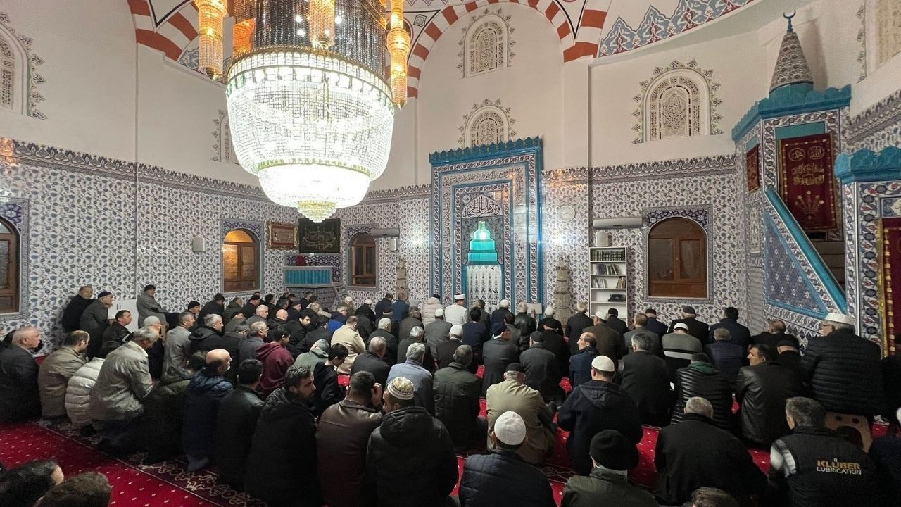 Taşköprü’de Enderun Usulü Teravih Programına Yoğun Ilgi (3)