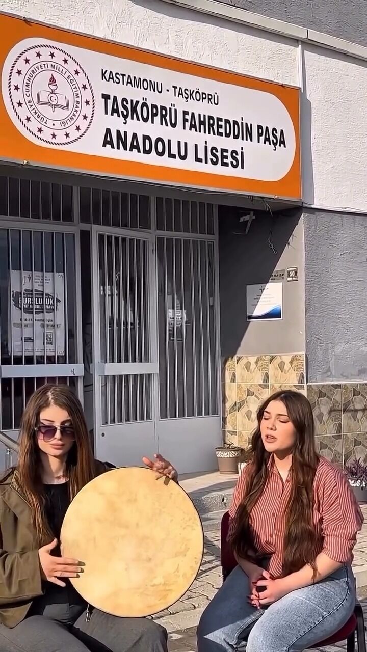 Taşköprü'de Öğrencilerin Erbane Eşliğinde Söylediği Ilahi Mest Etti 22