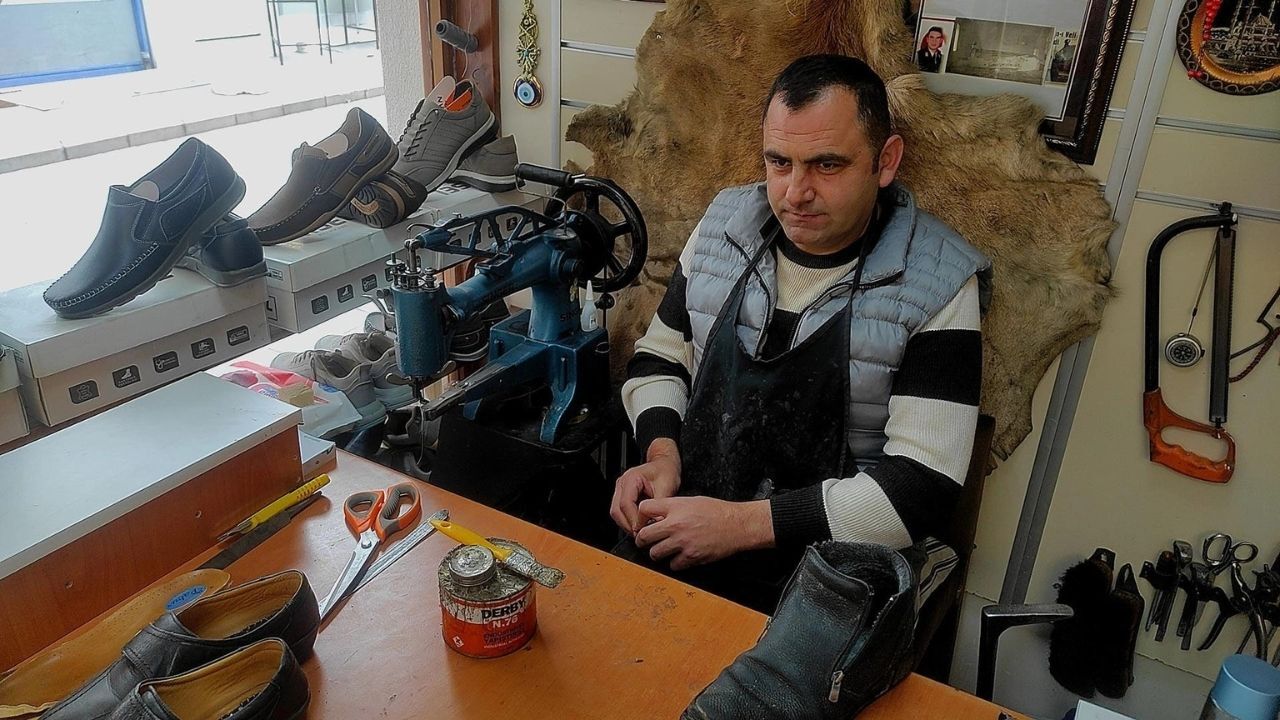 Taşköprü’de Yarım Asırlık Ustalık Sürüyor Yamak Kundura Yeni Yerinde (3)