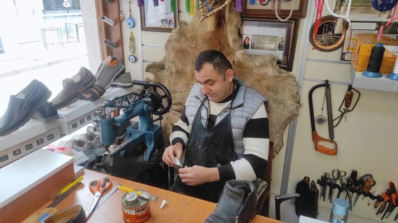 Taşköprü’de Yarım Asırlık Ustalık Sürüyor Yamak Kundura Yeni Yerinde (6)