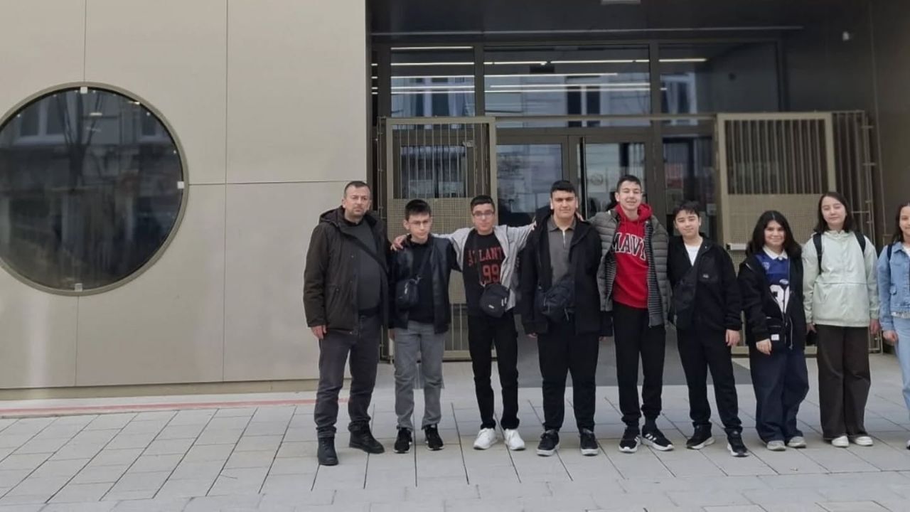 Taşköprü’den Viyana’ya Teknofest Ekibi Sahada Öğreniyor (3)