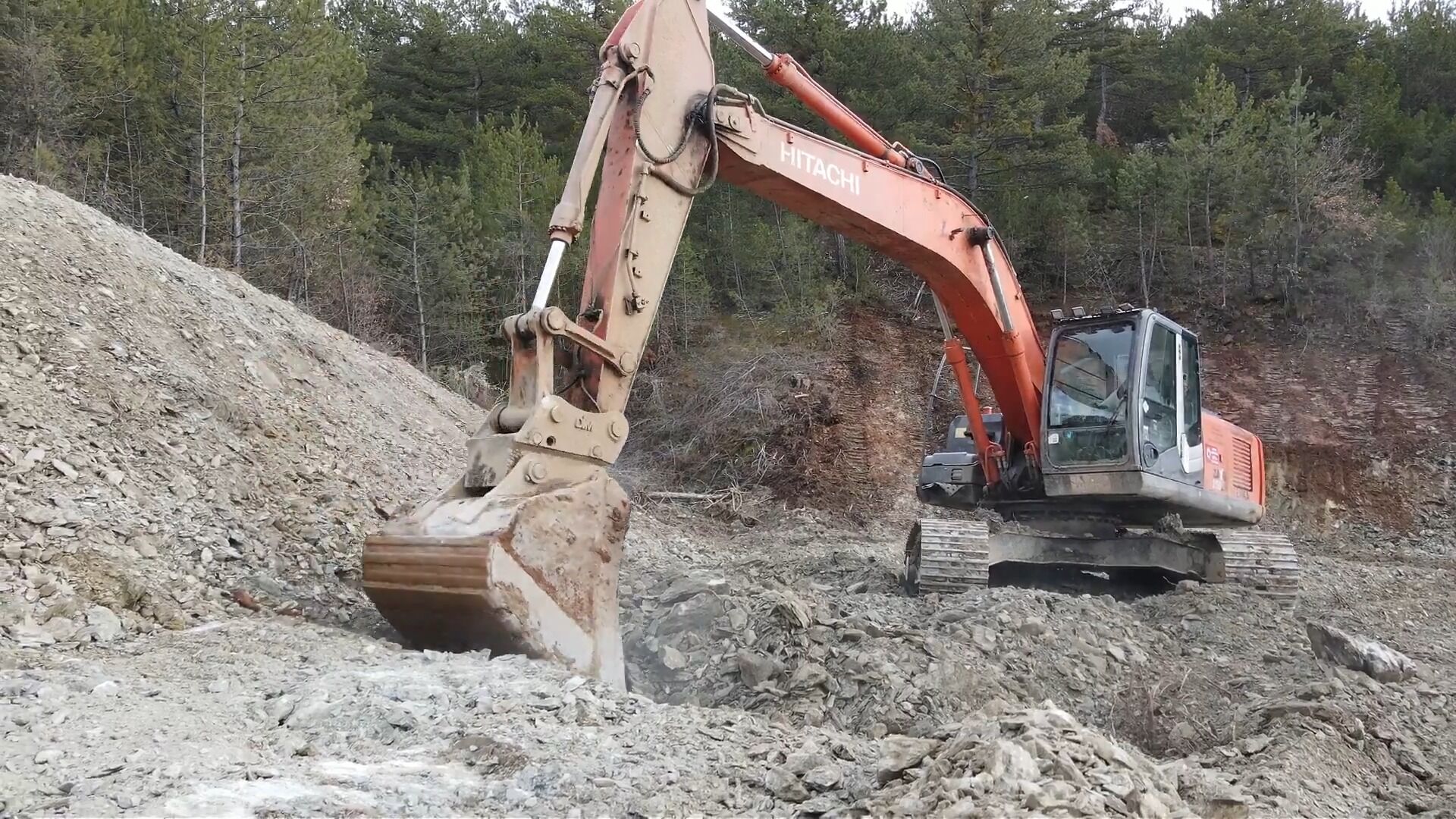Taşköprü'nün Köyünde Beklenen Yol Çalışması Başladı 22