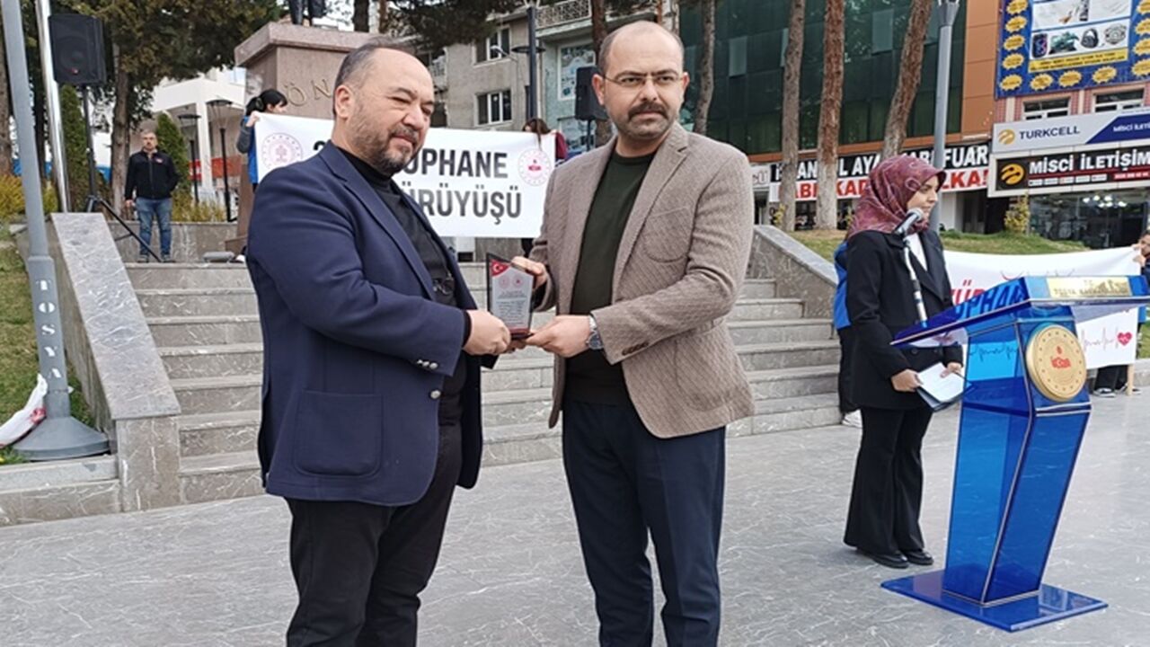 Tosya Kitap Yürü (2)