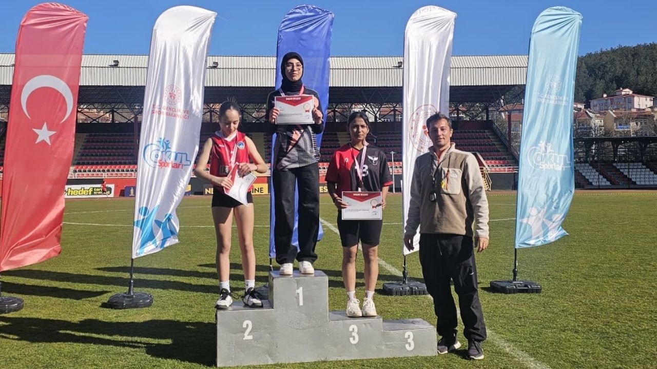 Tosya’dan Atletizmde Büyük Başarı İl Birinciliği Geldi (2)