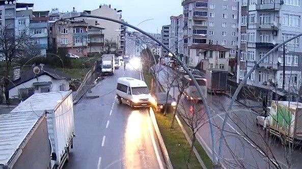 Trafik Kazaları Kgys Kameralarına Yansıdı