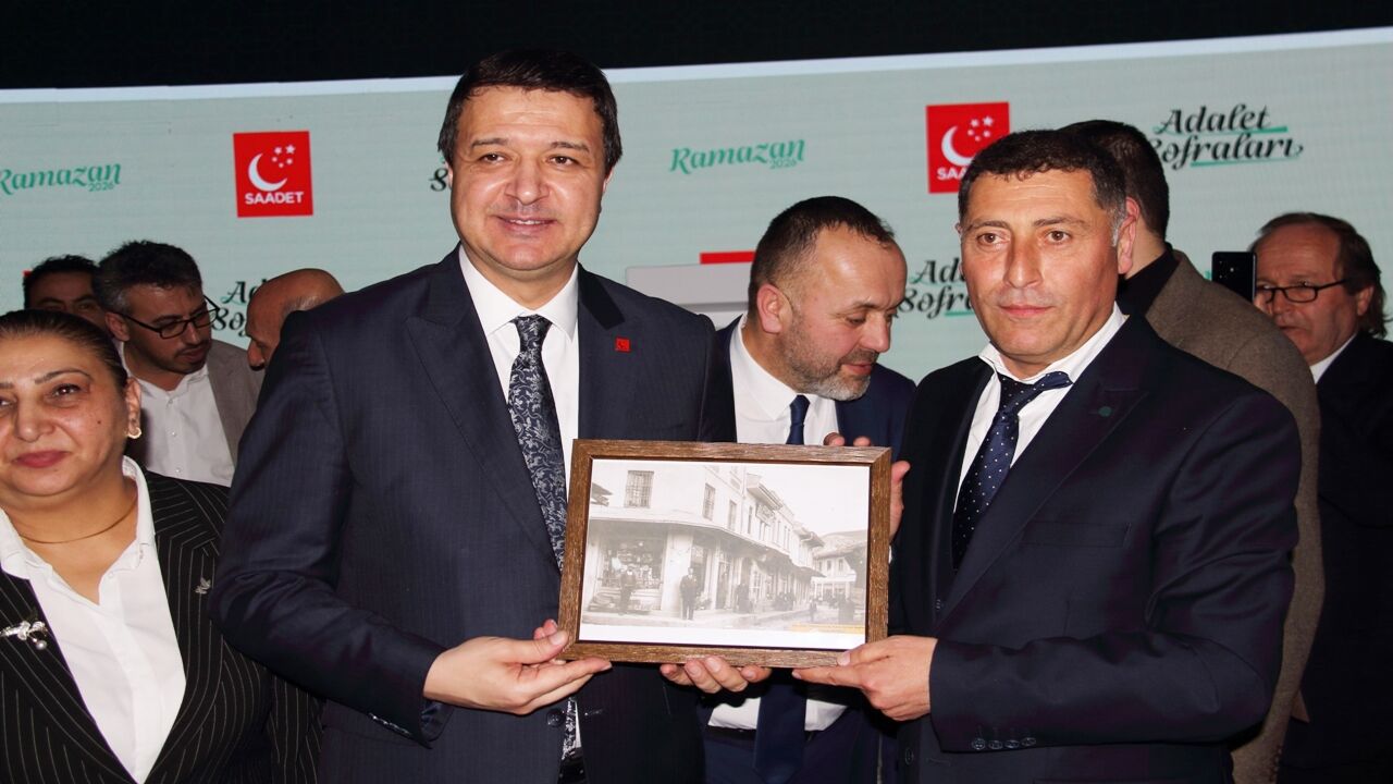 Tugay Civelekoğlu Saadet Arıkan (2)