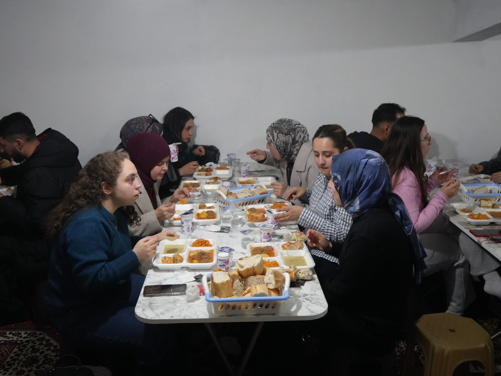 Üniversiteli Öğrenciler Kastamonu'nun Köyünde Kurulan Sofrada Iftar Yaptı 2