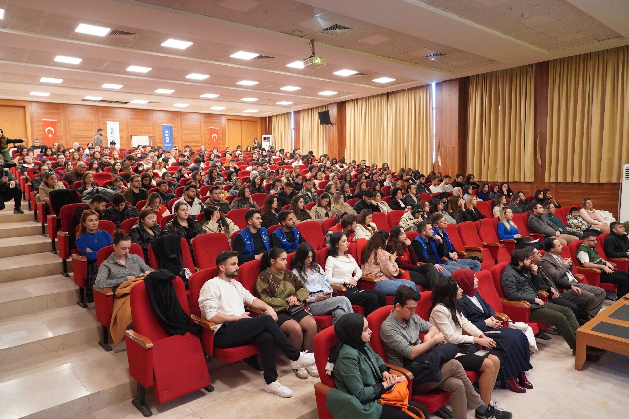 Uzmanlardan Uyarı Ekran Bağımlığında Yapay Zekaya Dikkat! 288