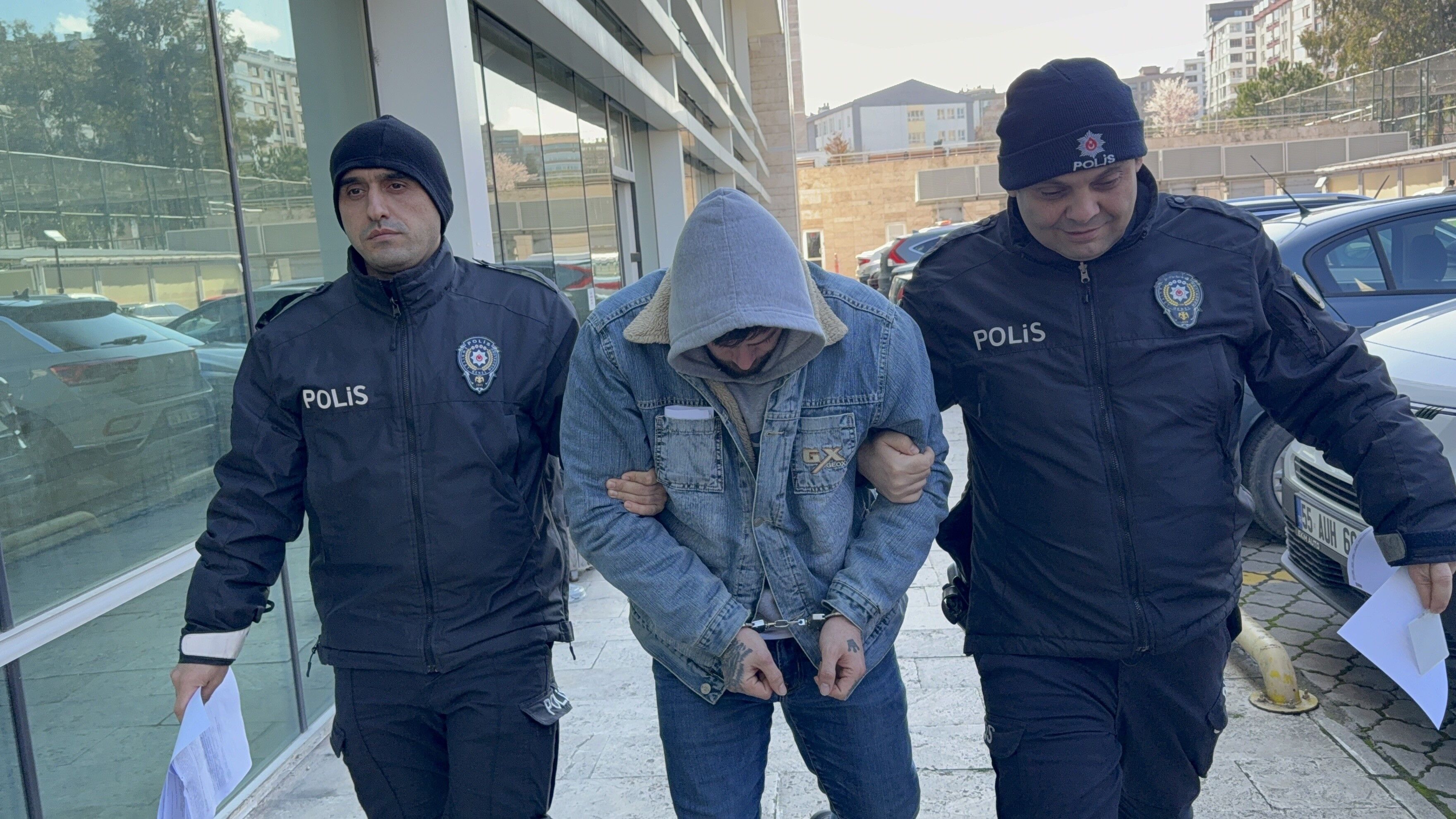 Yanlış Kişiyi Darp Eden Dövüşçü Tutuklandı2