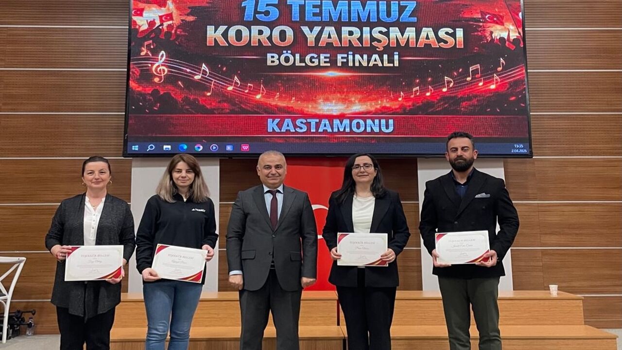 15 Temmuz Koro Yarışması (2)