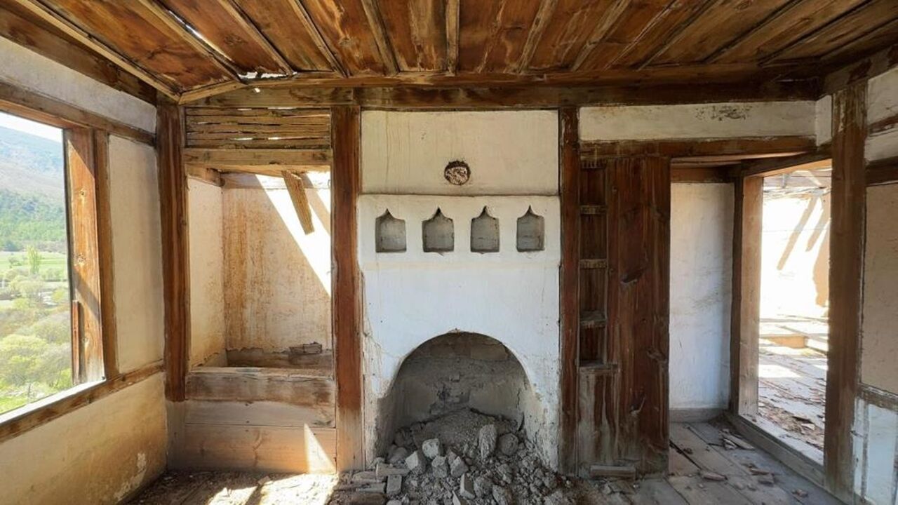 250 Yıllık Olan Tescilli Hüseyin Bey Konağı (4)