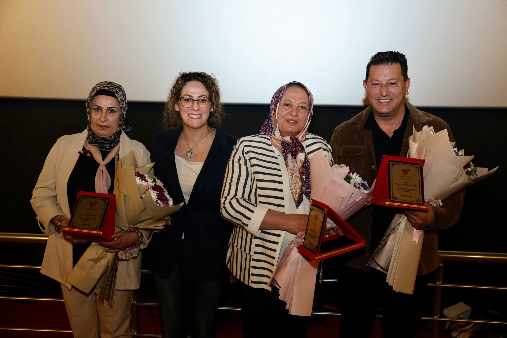 '7 Kemerli Bir Zaman Geçidi Taşköprü' Filmi Kadınlara Özel Gösterimle Sunuldu 2