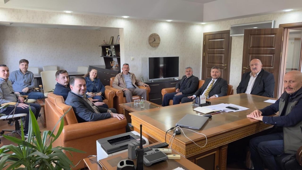 Ak Parti Taşköprü Teşkilatından Orman İşletme Müdürlüğü’ne Ziyaret (1)