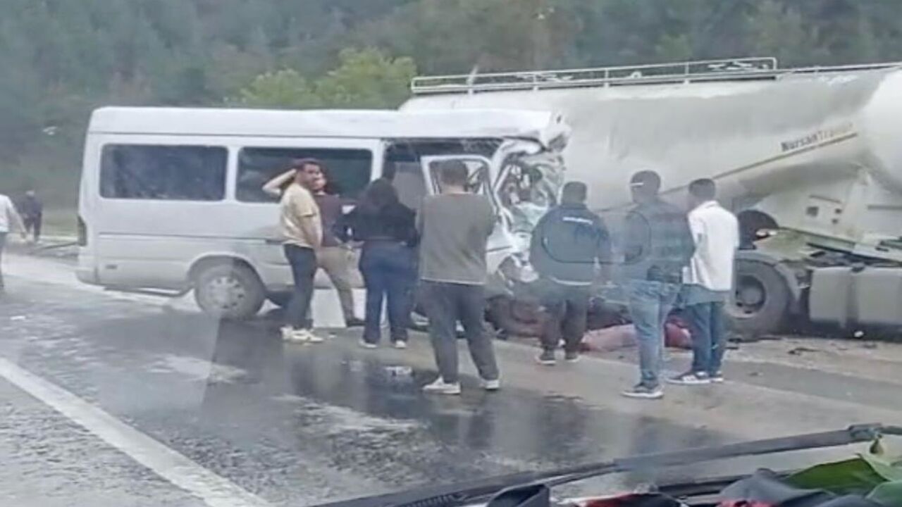 Antalya Isparta Feci Kaza (3)