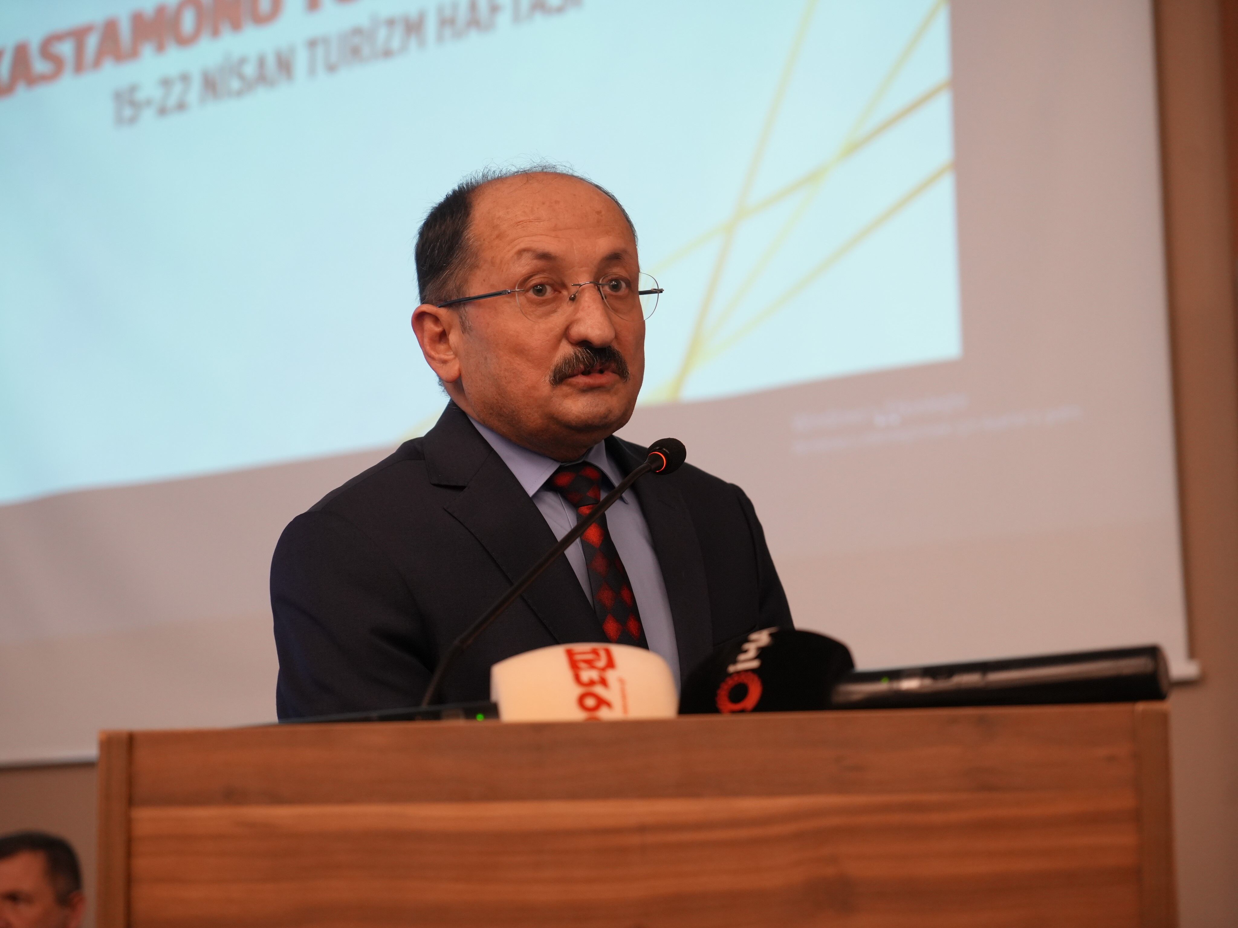 Birol Güven Kastamonu'da Konuştu 'Sinemanın Turizmle Yakından Ilişkisi Var' 22