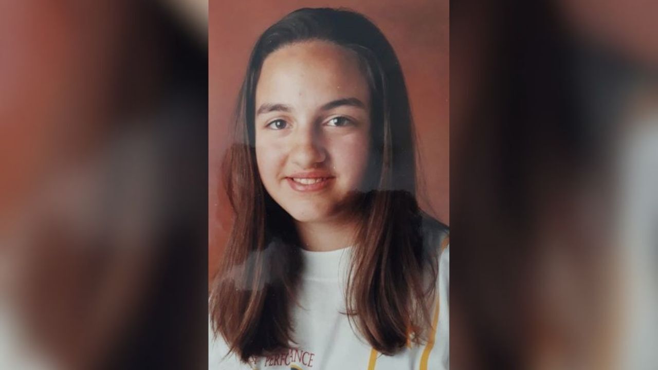 Çağla Tuğaltay Kimdir