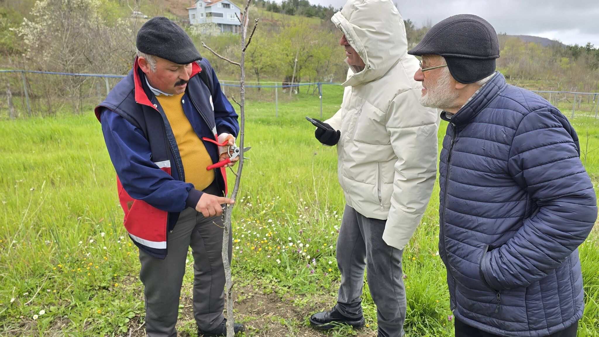 Çatalzeytin’de Tarım Eğitimi Bahçelerde Gerçekleştirildi3