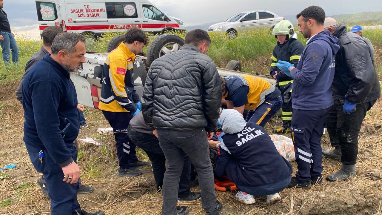 Çeltik Tarlasına Uçtu (1)