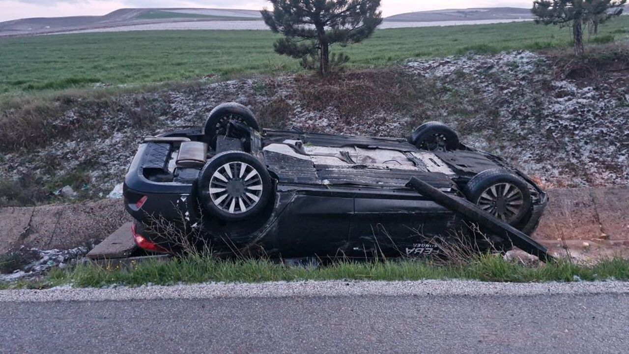 Çorum Feci Kaza Ölü Ve Yaralı (2)