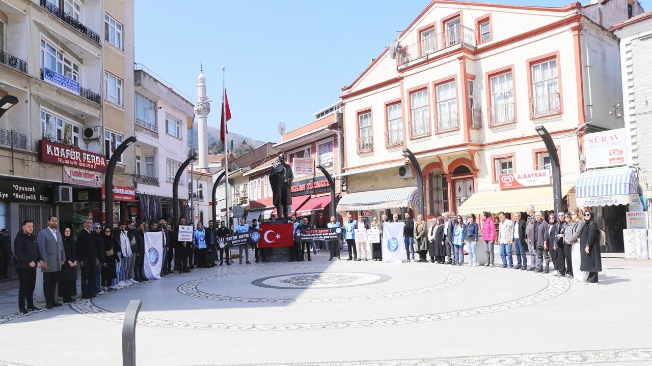 Eğitimciler Inebolu Iş Bıraktı (3)