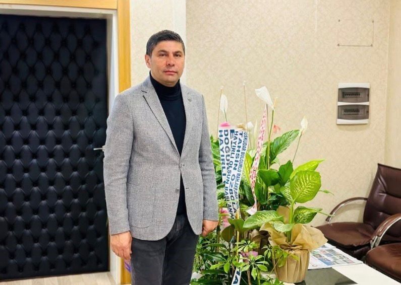 Feci Olay! Belediye Başkanının Sekreterine Satırlı Saldırı 1 Yaralı Var! 888888888888888888888888888888888888888888888888888888888888888888888888888888888888