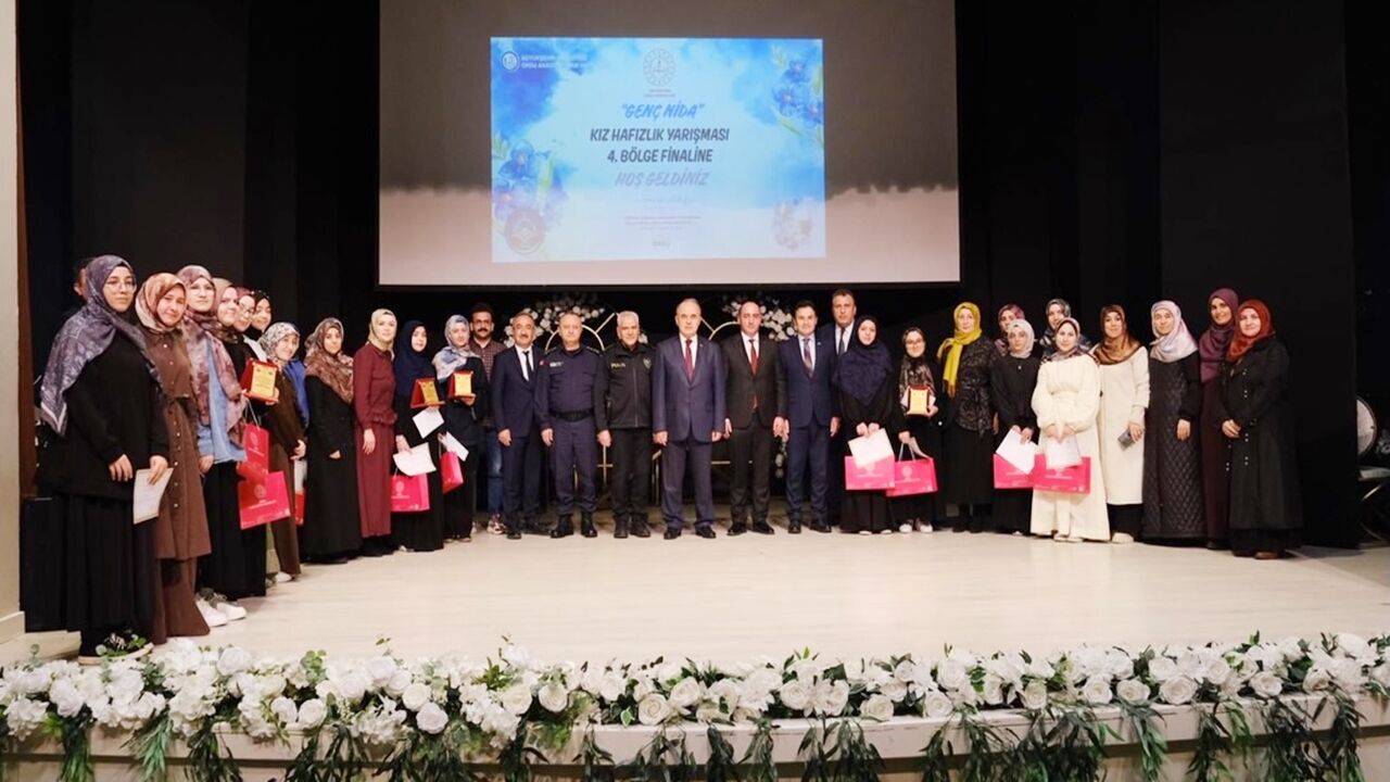 Genç Nida Hafızlık Yarışması (1)