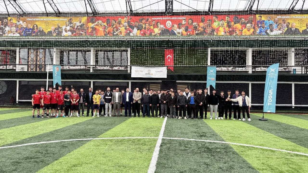 Gençlik Vakfı Turnuva (1)