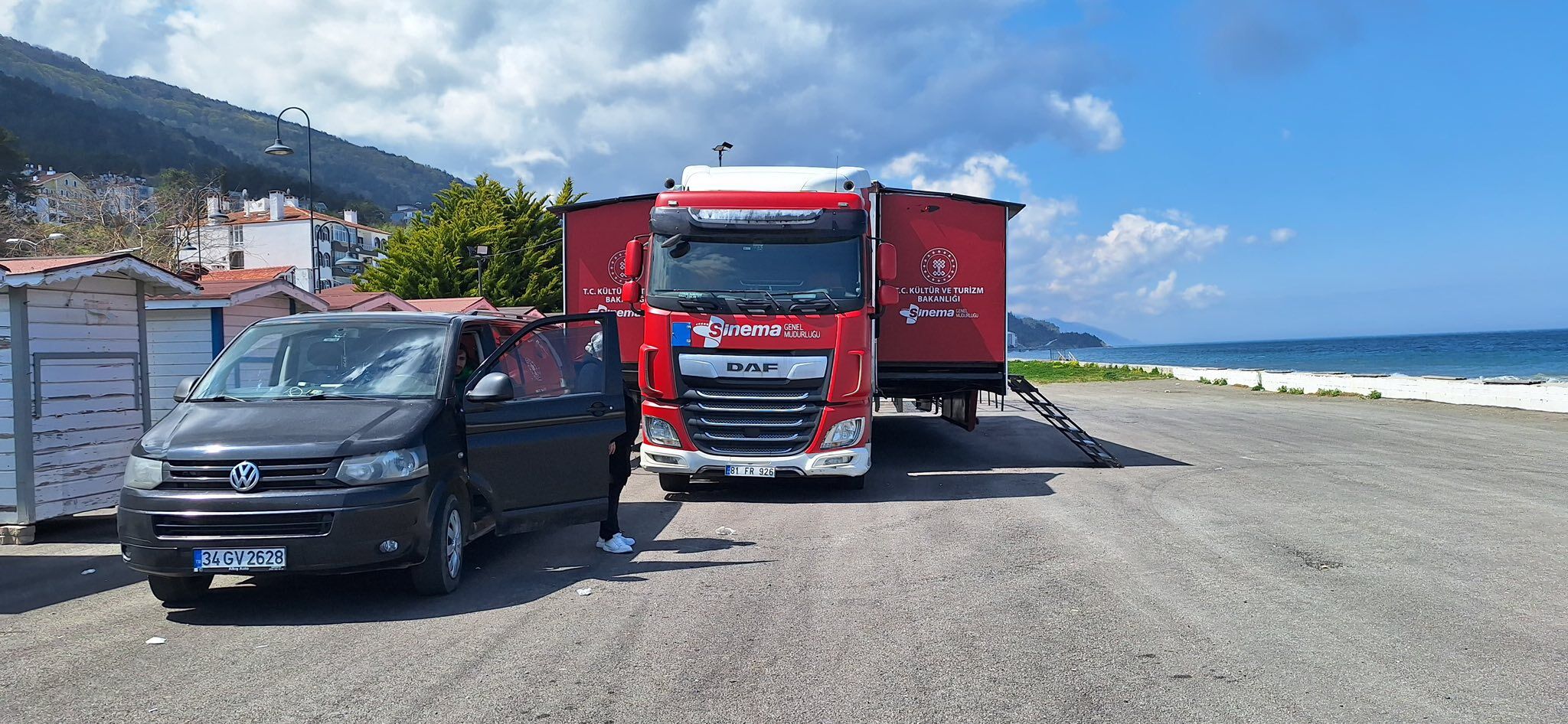 Gezen Sinema Tırı İnebolu’da Öğrencilerle Buluştu1