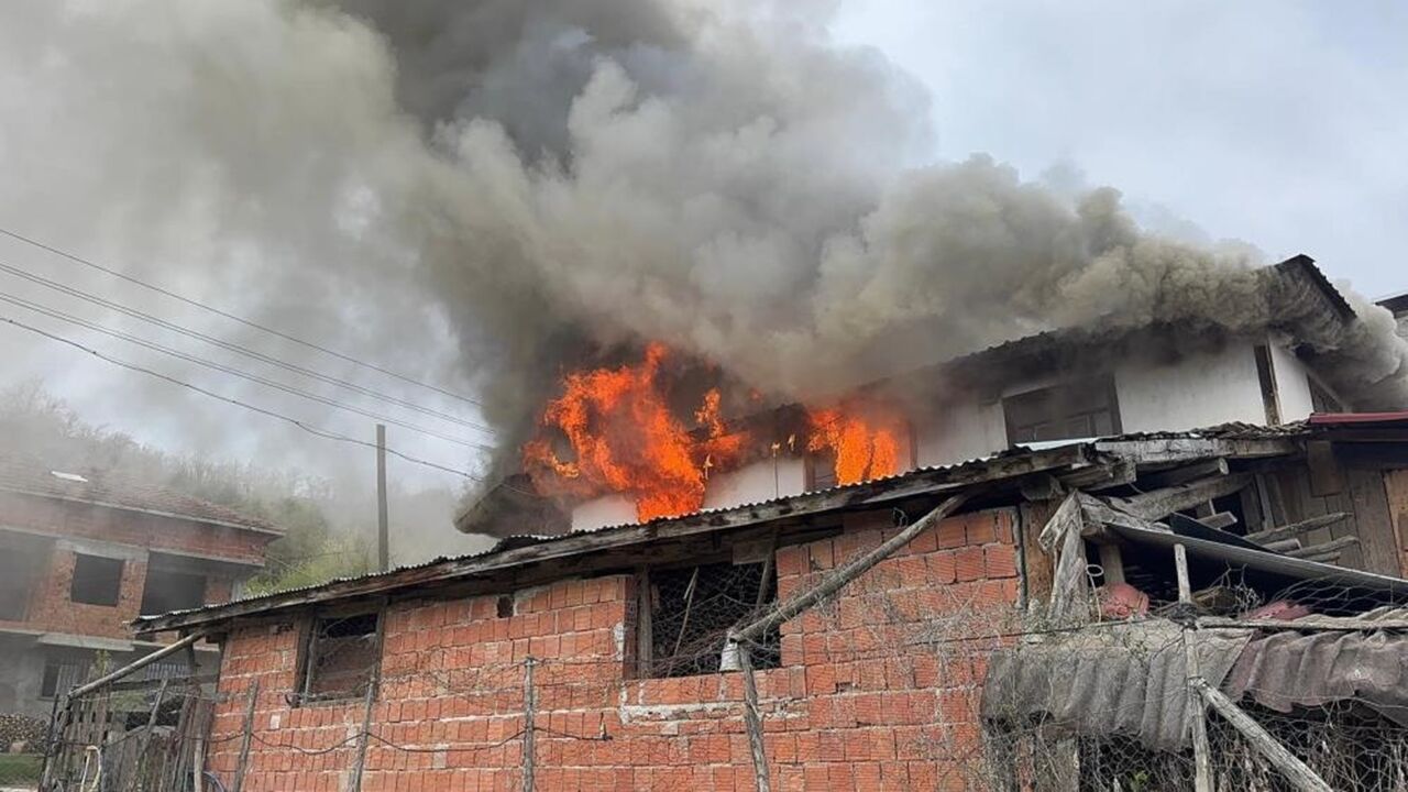 Hanönü Ilçesi Sarıalan Köyünde Başkan Açıklama (2)