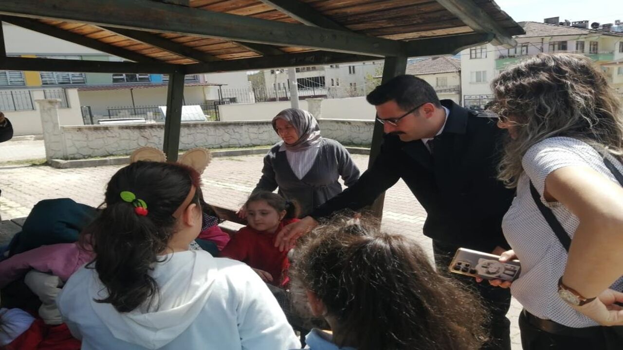 Hanönü Sinema Tırı Ilçede (2)