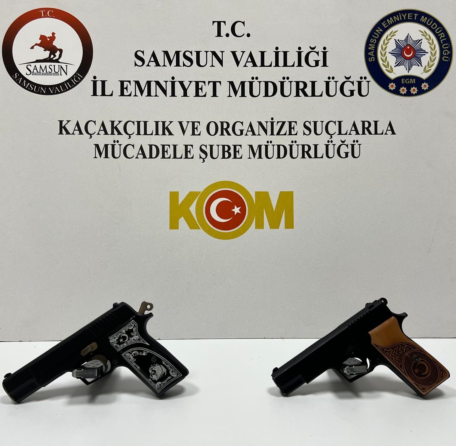 İki Ayrı Operasyon Uyarıcı Madde Ve Ruhsatsız Silahlar Ele Geçirildi 22