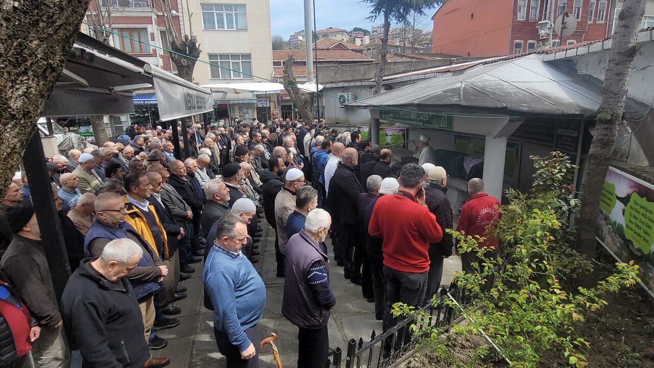Inebolu Gıyabi Cenaze Namazı (3)