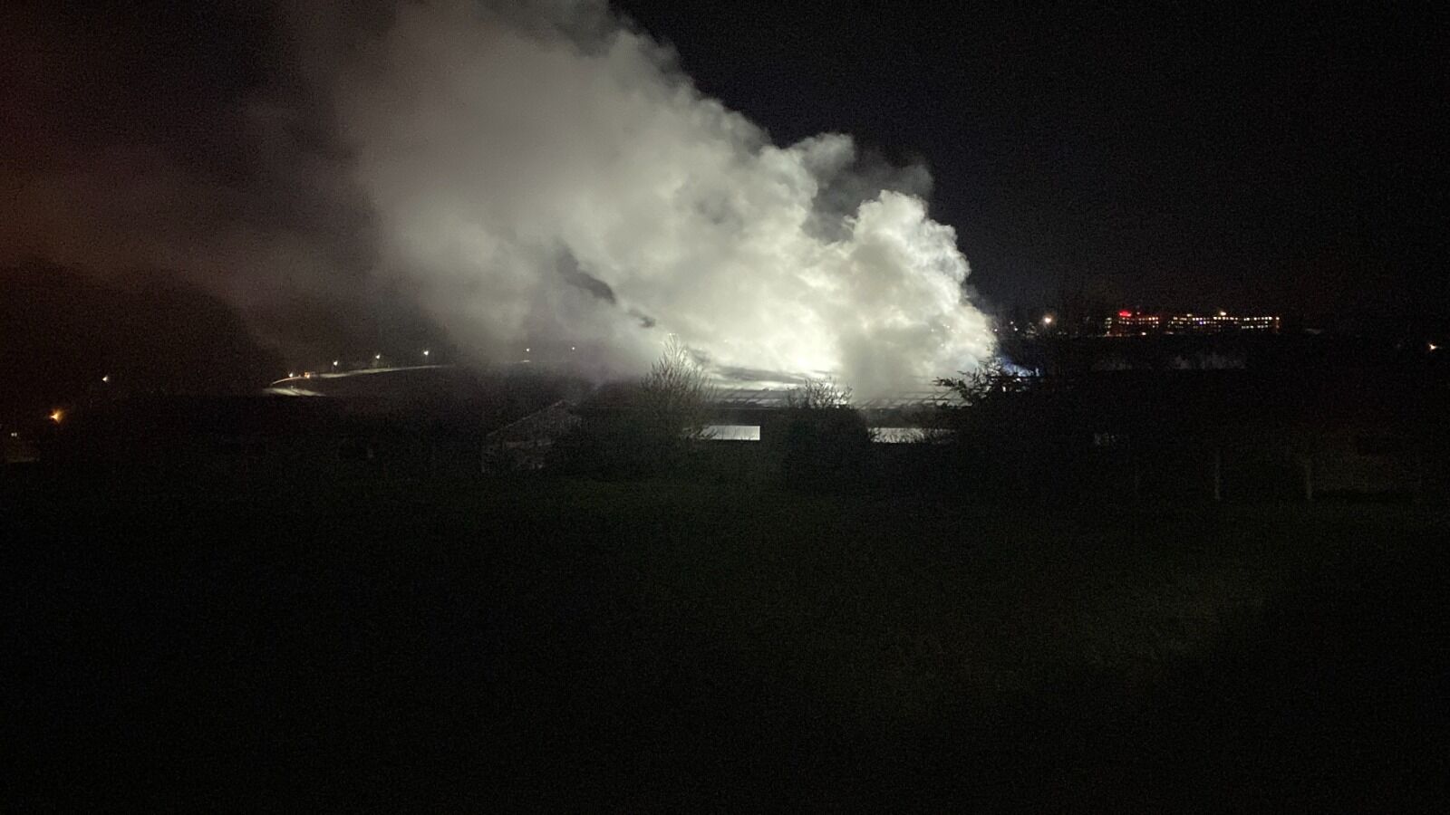 İnşaat Deposunda Korkutan Yangın! 12