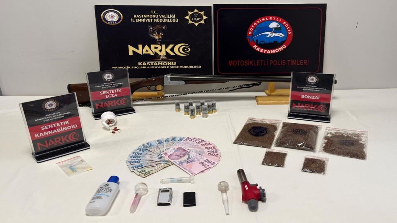 Kastamonu Da 3 Kişi Tutuklandı (4)