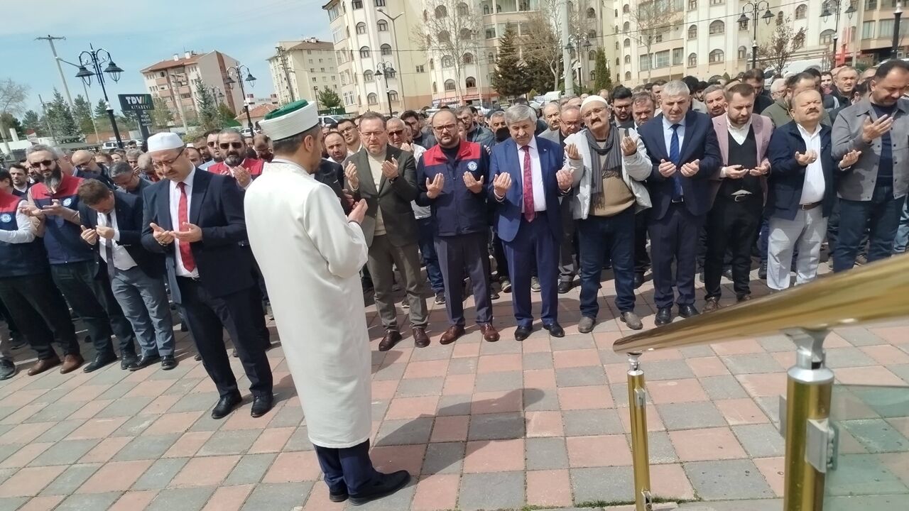 Kastamonu Da Gıyabi Cenaze Namazı Kuzeykent (4)