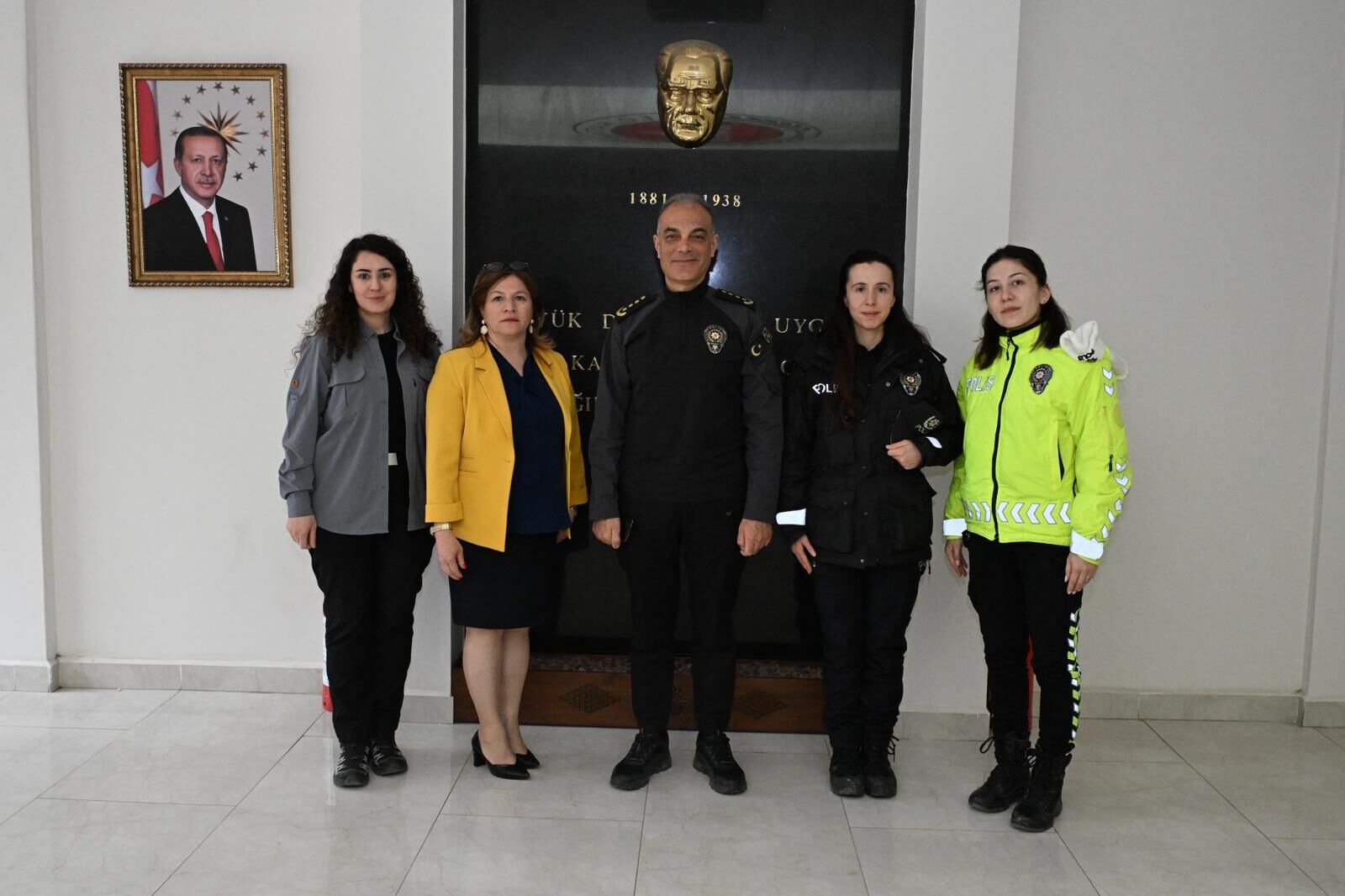 Kastamonu Emniyet Müdürü, Şehit Ailelerini Ziyaret Etti2