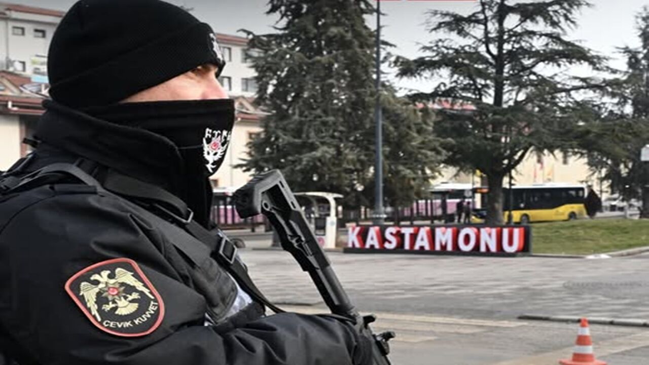 Kastamonu Polis Operasyon Kelepçe Hapis