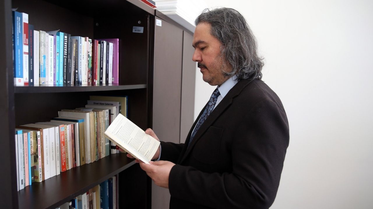 Kastamonu Üniversitesi’nden Ailelere Uyarı Çocuklarınızı Dijital Dehlizlerde Yalnız Bırakmayın! (1)