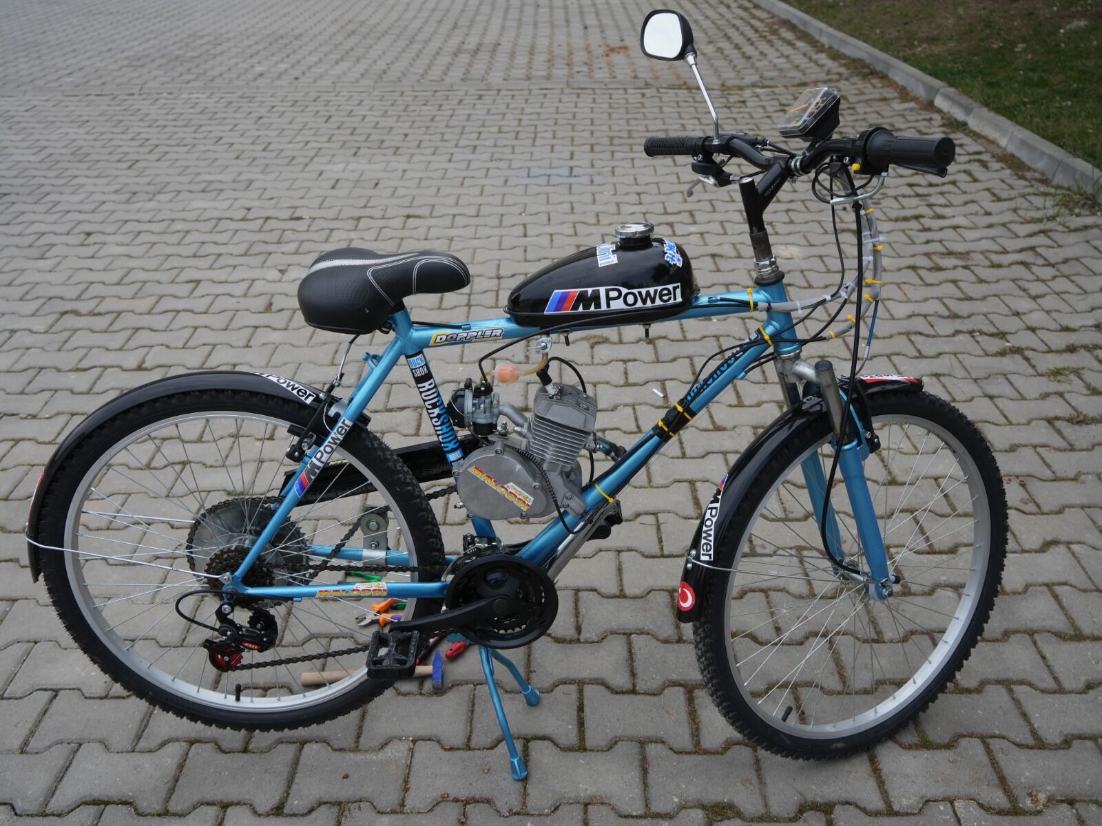 Kastamonu'da Bisikleti Topladığı Malzemelerle Mobilete Çevirdi 8