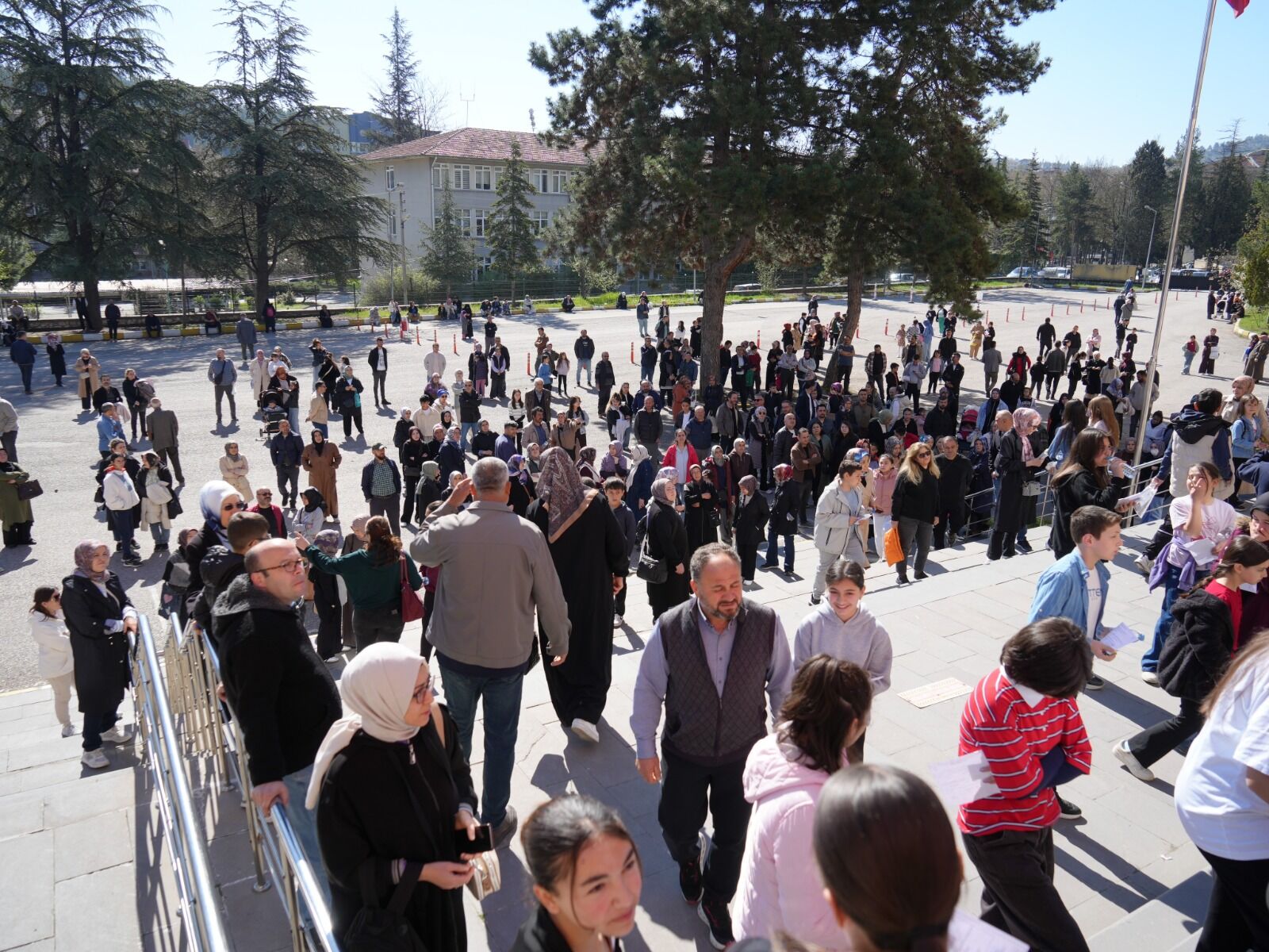 Kastamonu'da Bursluluk Sınavı Heyecanı Başladı 88888888888888