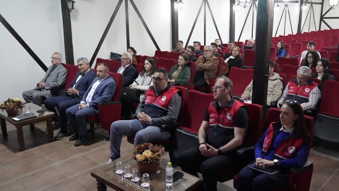 Kastamonu'da Buzağı Kayıplarına Karşı Kritik Toplantı! 44