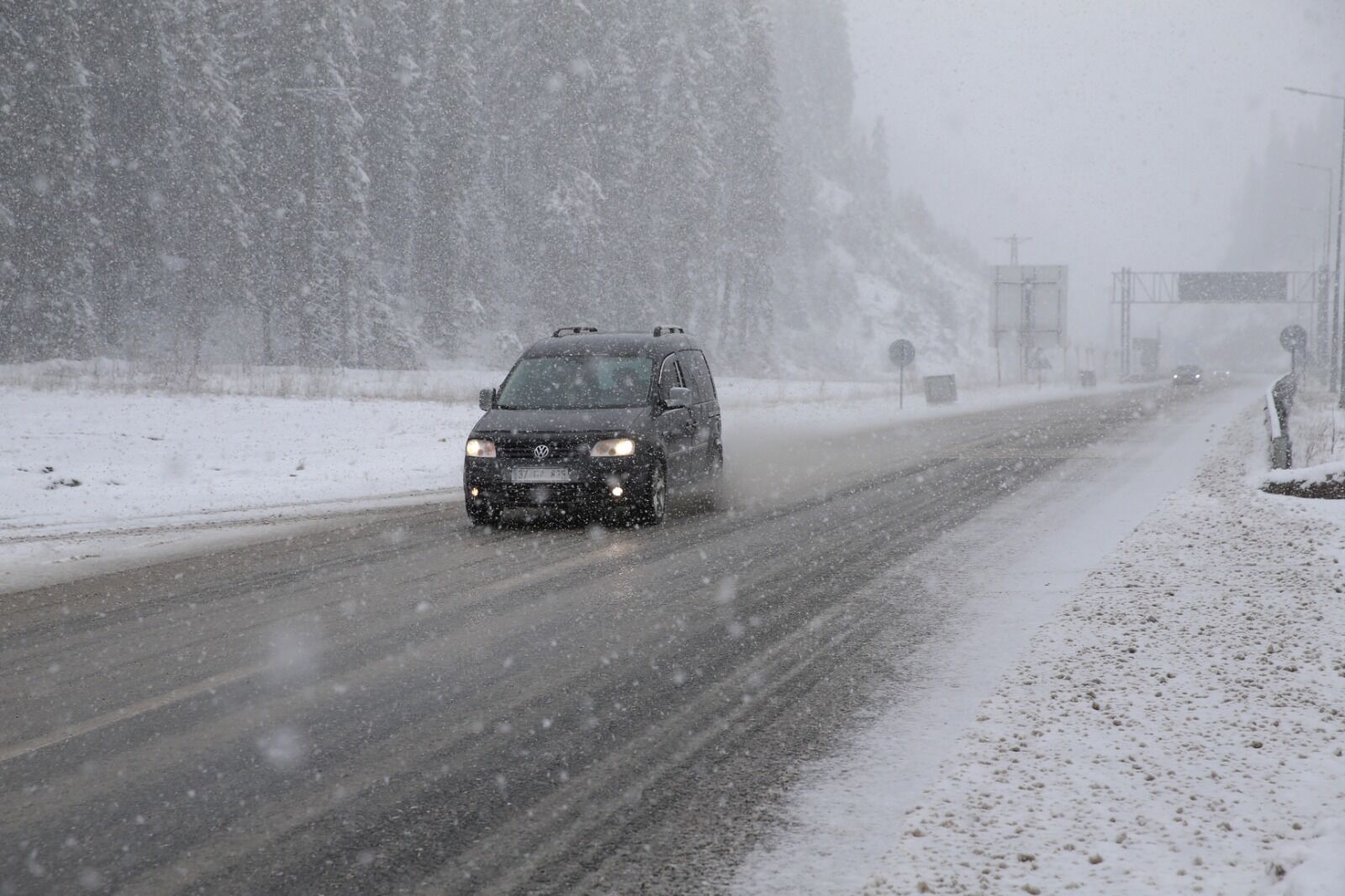 Kastamonu'da Kar Ve Sis Etkili Oldu 4